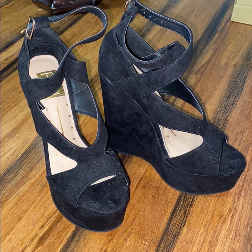 Heals sued